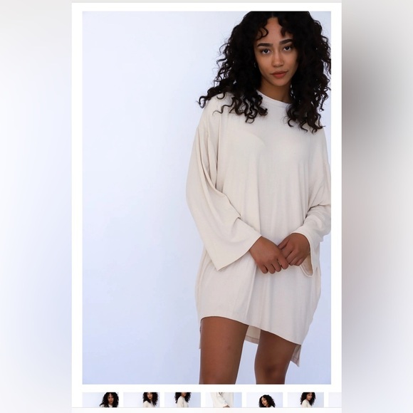 foxy kind Dresses & Skirts - Out of pocket long sleeve dress